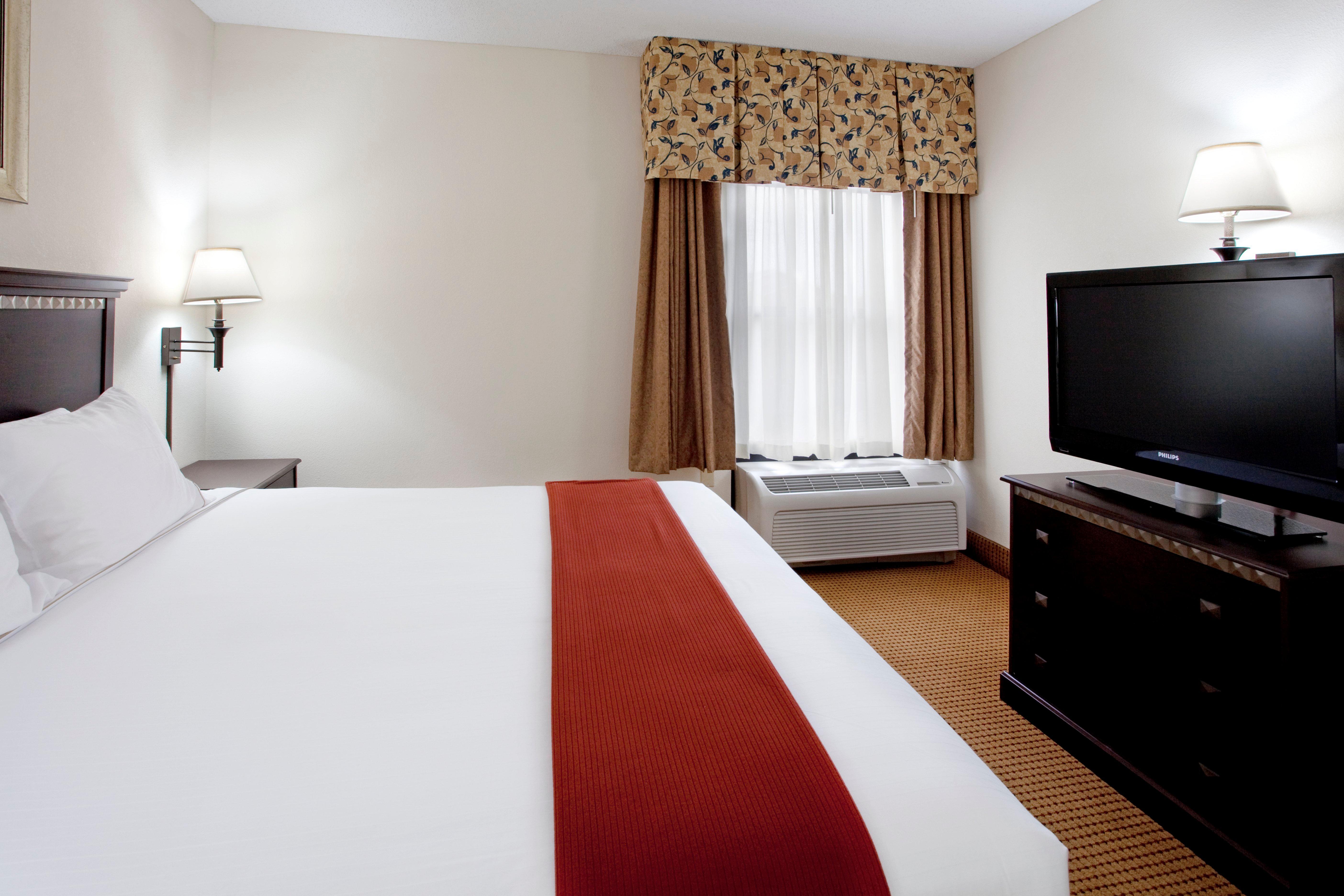 Lexington Inn And Suites Экстерьер фото